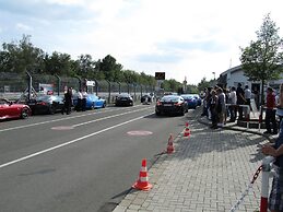 Race-Hotel zur Burg Nürburg