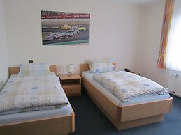 Race-Hotel zur Burg Nürburg