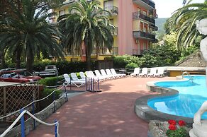 Hotel Residence Moneglia