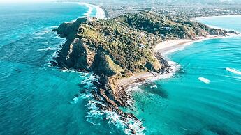 Outrigger Bay Apartments