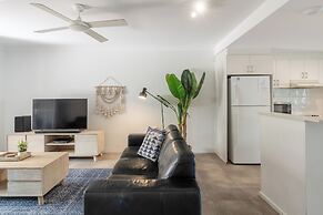Outrigger Bay Apartments