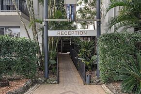 Outrigger Bay Apartments