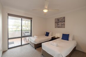 Outrigger Bay Apartments
