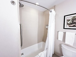 Holiday Inn Express & Suites Morton - Peoria Area by IHG