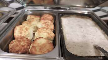 Holiday Inn Express & Suites Morton - Peoria Area by IHG