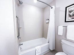 Holiday Inn Express & Suites Morton - Peoria Area by IHG