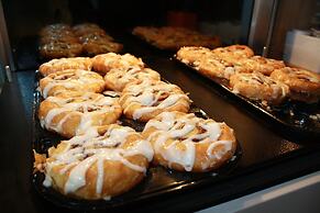 Holiday Inn Express & Suites Morton - Peoria Area by IHG