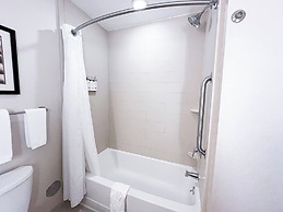 Holiday Inn Express & Suites Morton - Peoria Area by IHG