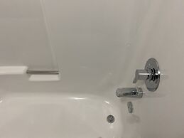 Ramada by Wyndham Medicine Hat