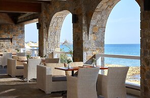 Alexander Beach Hotel & Village Resort
