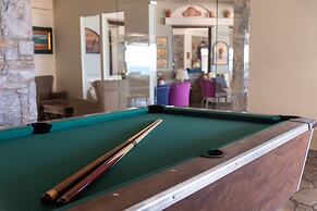 Alexander Beach Hotel & Village Resort