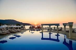 Alexander Beach Hotel & Village Resort