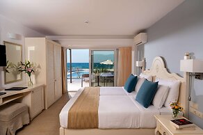 Alexander Beach Hotel & Village Resort