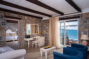 Alexander Beach Hotel & Village Resort