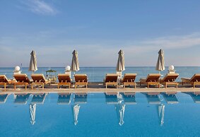 Alexander Beach Hotel & Village Resort