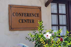 Alexander Beach Hotel & Village Resort