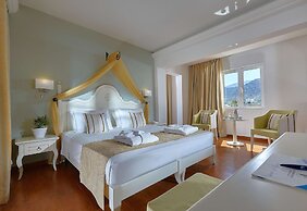 Alexander Beach Hotel & Village Resort