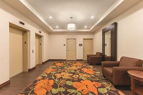Hampton Inn by Hilton Edmonton/South, Alberta, Canada