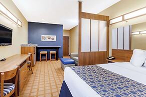 Microtel Inn & Suites by Wyndham Dickson City/Scranton