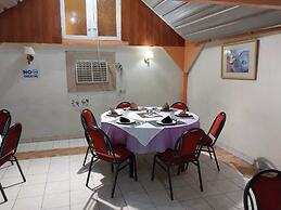 Rezeiky Hotel And Camp Luxor