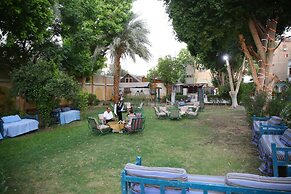 Rezeiky Hotel And Camp Luxor