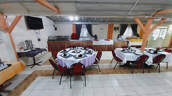 Rezeiky Hotel And Camp Luxor