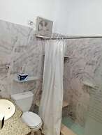 Rezeiky Hotel And Camp Luxor