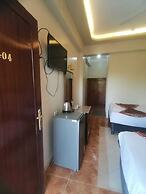 Rezeiky Hotel And Camp Luxor