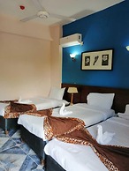 Rezeiky Hotel And Camp Luxor