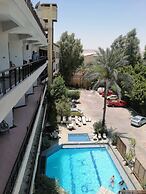 Rezeiky Hotel And Camp Luxor