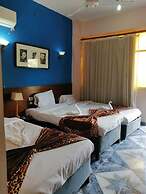 Rezeiky Hotel And Camp Luxor