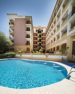 Apartamentos Leo Canela