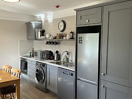 Buttermilk Lodge Guest Accommodation