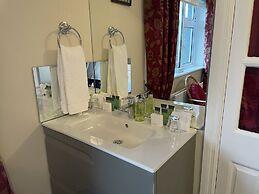 Buttermilk Lodge Guest Accommodation