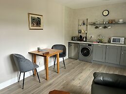 Buttermilk Lodge Guest Accommodation