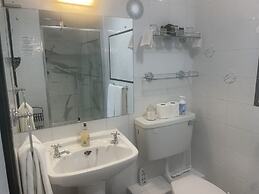 Buttermilk Lodge Guest Accommodation