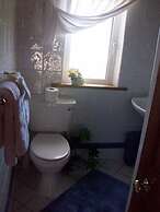 Shores Country House Bed & Breakfast