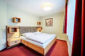 Harmls Aparthotel