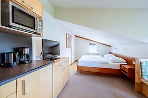 Harmls Aparthotel