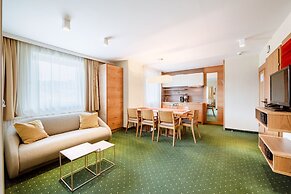 Harmls Aparthotel
