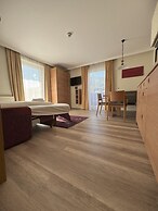 Harmls Aparthotel