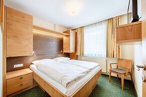 Harmls Aparthotel