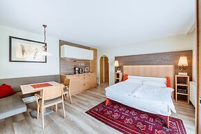 Harmls Aparthotel