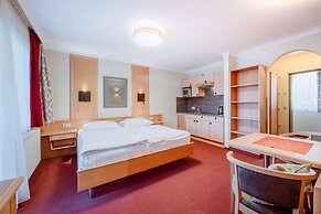 Harmls Aparthotel