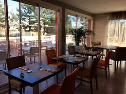 The Originals City, Le Mas de Grille