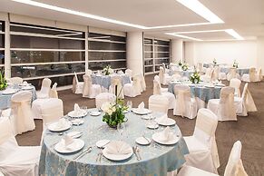 NH Mexico City Valle Dorado