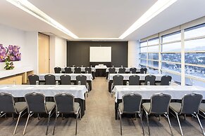 NH Mexico City Valle Dorado