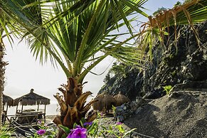 ROBINSON ÇAMYUVA Adults Only- All Inclusive