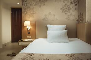 ROBINSON ÇAMYUVA Adults Only- All Inclusive