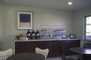 Aladdin Inn & Suites